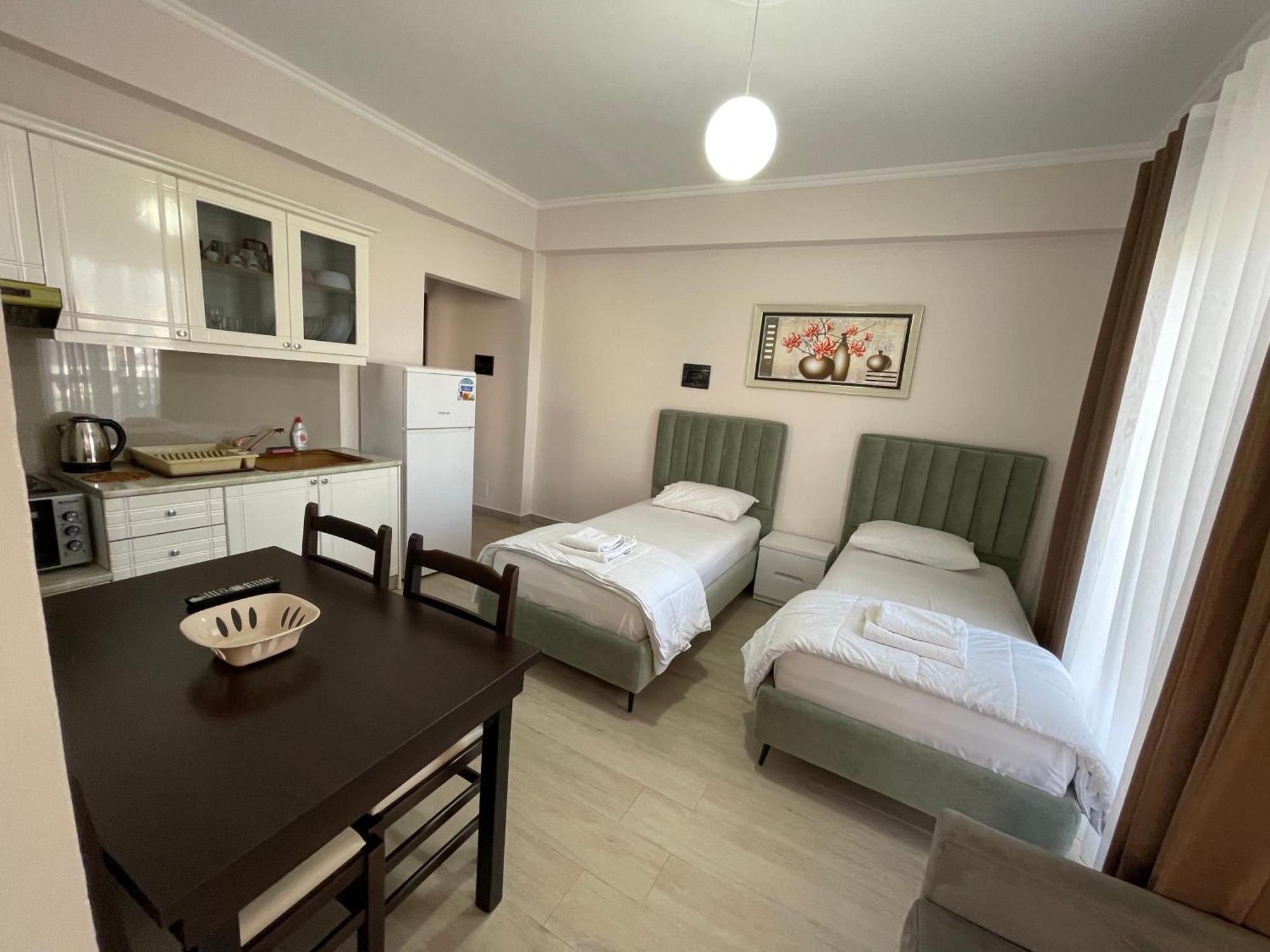 Summer Dreams Ksamil Luaran gambar