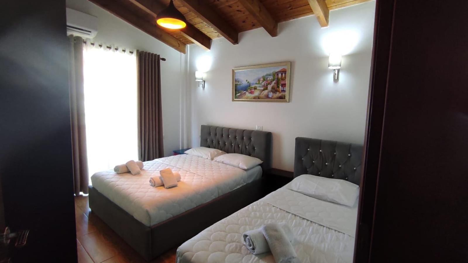 Summer Dreams Ksamil Luaran gambar
